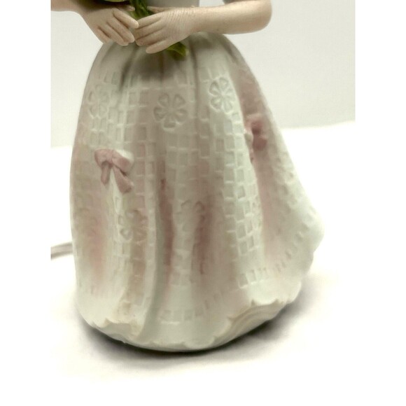 Porcelain Girl in Dress Night Light Lamp With Bouquet Of Flowers Japan GAR-G4 - Picture 3 of 7